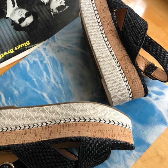 ZARA TRAFALUC PLATFORM SANDALS Size 37 (6.5) - Picture 2 of 5